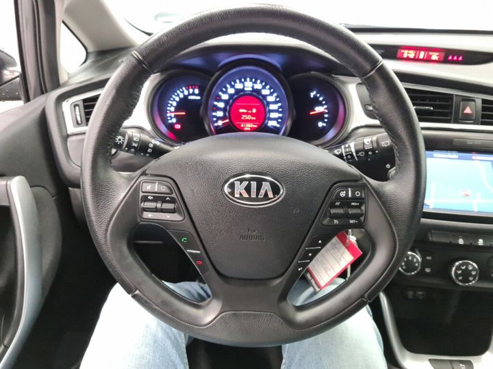 Photo 13 VIN: U5YHM81AAGL154342 - KIA CEE&#39D 