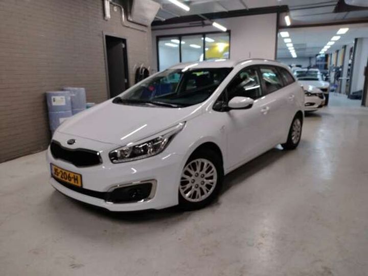 Photo 1 VIN: U5YHM81AAGL185668 - KIA CEE&#39D SPORTSWAGON 