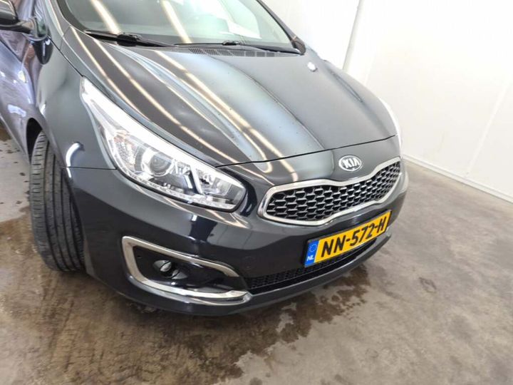 Photo 6 VIN: U5YHM81AAHL215998 - KIA CEE&#39D 