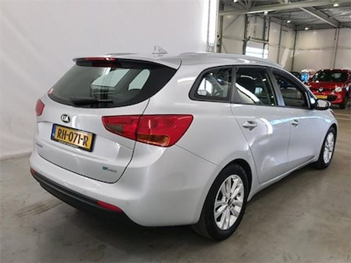 Photo 3 VIN: U5YHM81AAHL231304 - KIA CEE D SPORTSWAGON 