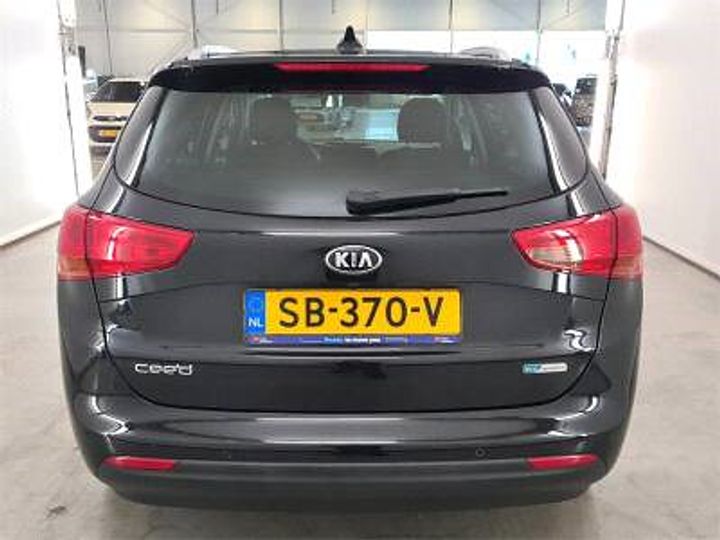 Photo 3 VIN: U5YHM81AAJL245109 - KIA CEE D SPORTSWAGON 