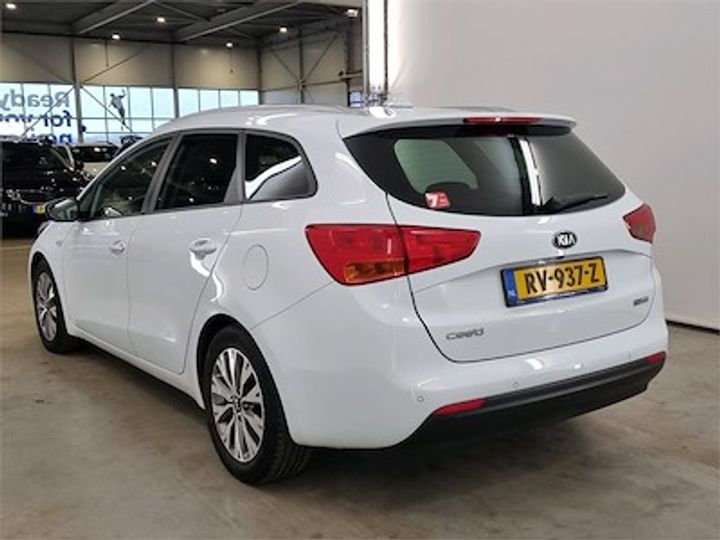 Photo 2 VIN: U5YHM81AAJL254031 - KIA CEE D SPORTSWAGON 