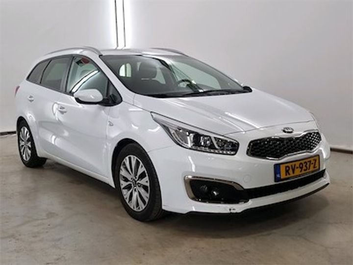 Photo 4 VIN: U5YHM81AAJL254031 - KIA CEE D SPORTSWAGON 