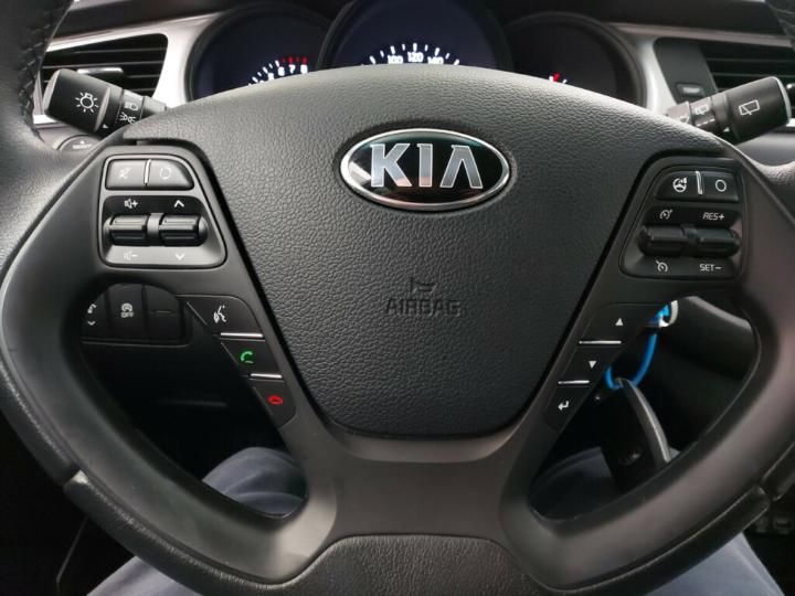 Photo 10 VIN: U5YHM81AAJL254169 - KIA CEE&#39D 