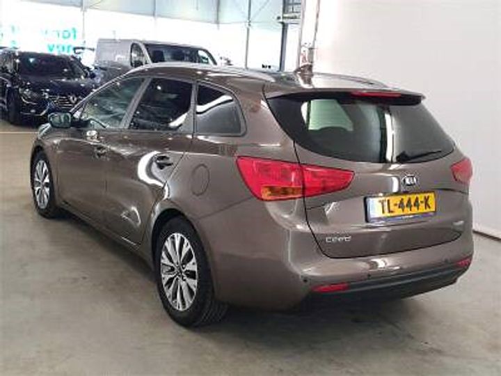 Photo 2 VIN: U5YHM81AAJL254300 - KIA CEE D SPORTSWAGON 