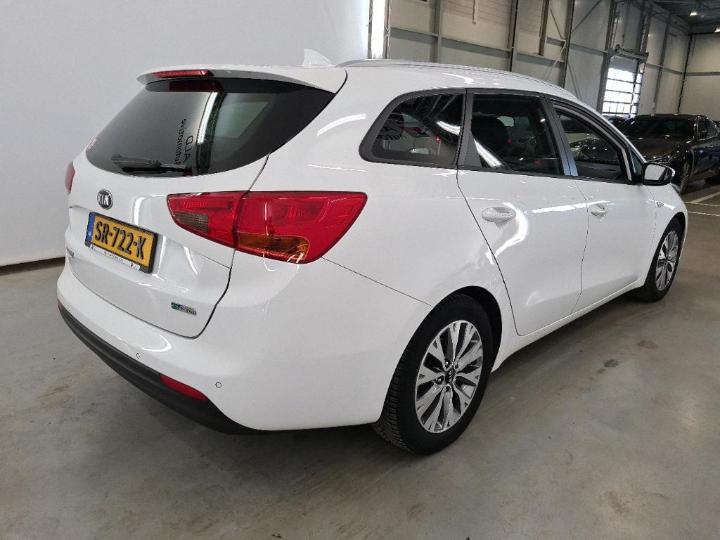 Photo 4 VIN: U5YHM81AAJL261126 - KIA CEE D SPORTSWAGON 