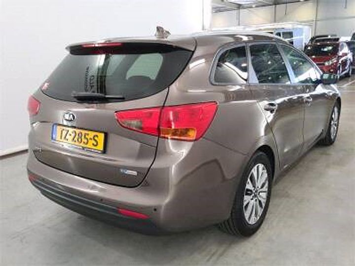 Photo 4 VIN: U5YHM81AAJL265431 - KIA CEE D SPORTSWAGON 