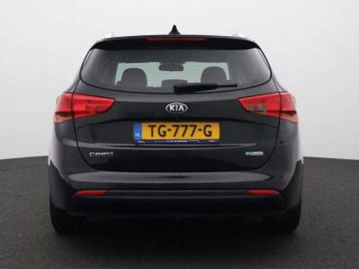 Photo 4 VIN: U5YHM81AAJL266275 - KIA CEE D SPORTSWAGON 