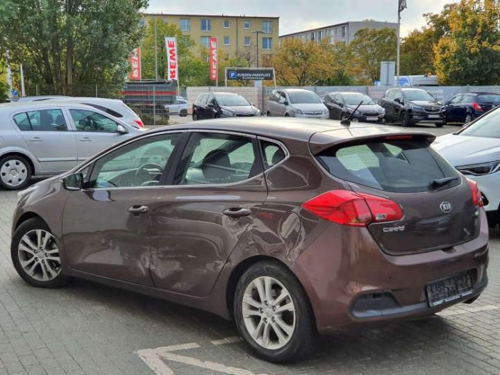 Photo 2 VIN: U5YHN513ADL034652 - KIA CEED HATCHBACK 