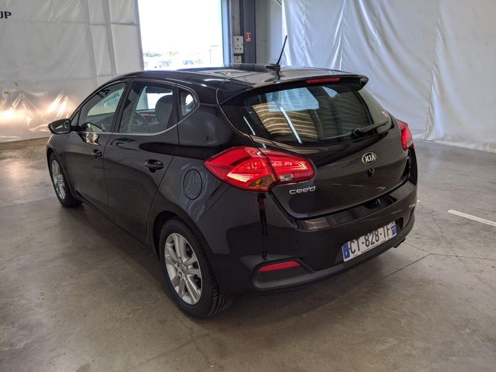 Photo 2 VIN: U5YHN516ADL072893 - KIA CEE&#39D 