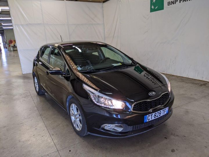 Photo 4 VIN: U5YHN516ADL072893 - KIA CEE&#39D 