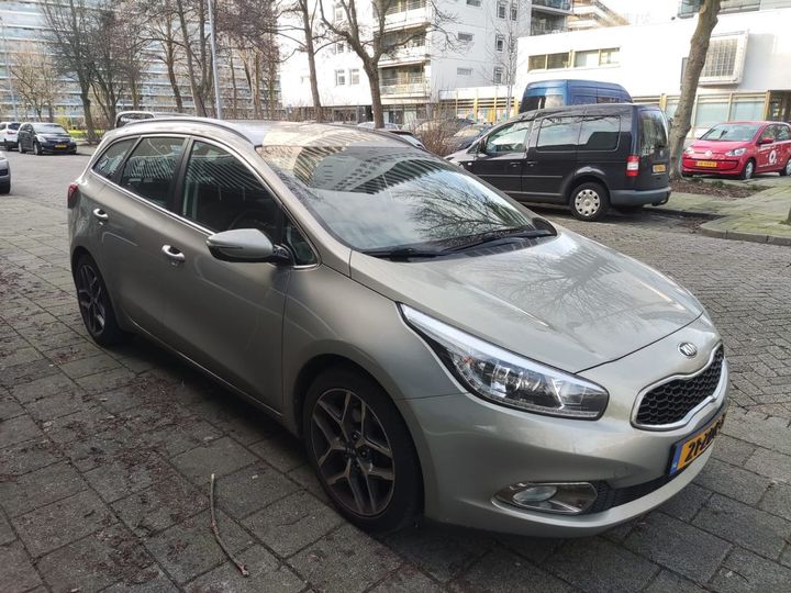 Photo 4 VIN: U5YHN813ADL008356 - KIA CEE&#39D SPORTSWAGON 