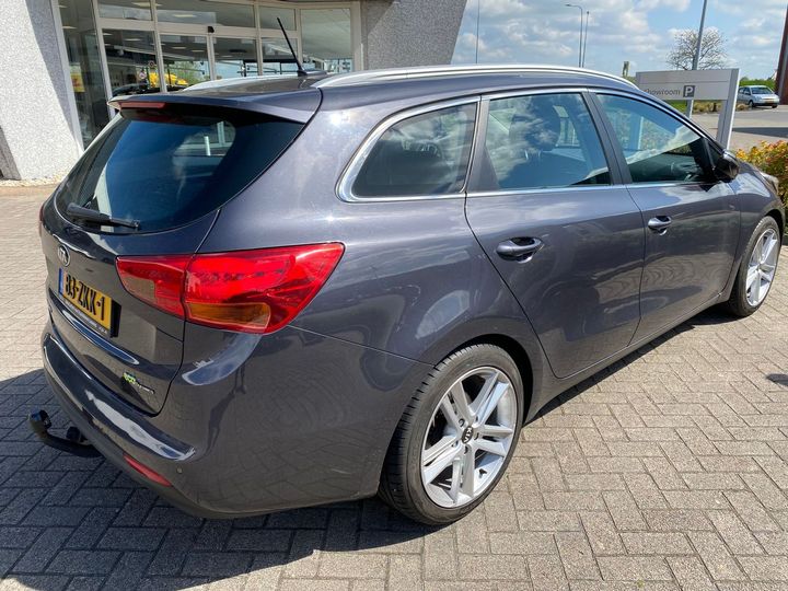 Photo 3 VIN: U5YHN813ADL024195 - KIA CEE&#39D SPORTSWAGON 