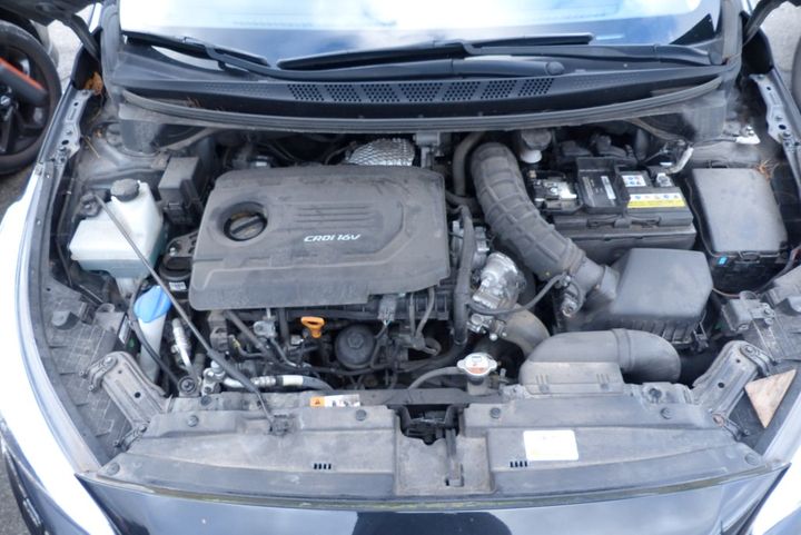 Photo 23 VIN: U5YHN816AGL161618 - KIA CEE D 