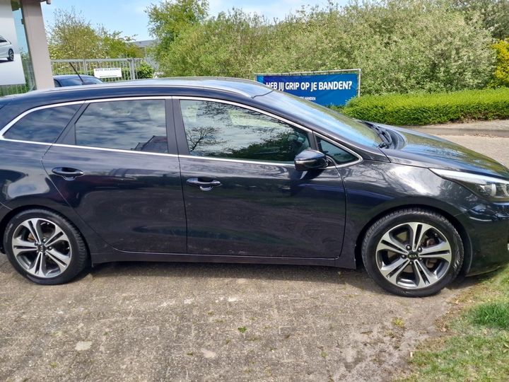 Photo 10 VIN: U5YHN81AAGL155118 - KIA CEE&#39D SPORTSWAGON 