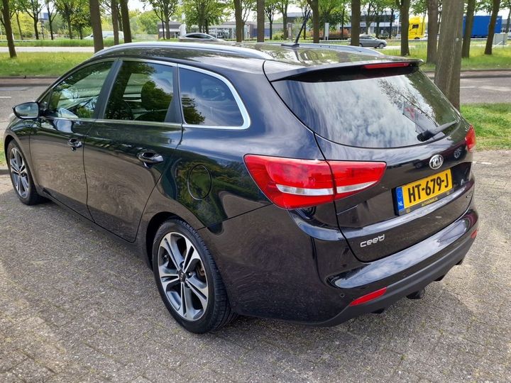 Photo 2 VIN: U5YHN81AAGL155118 - KIA CEE&#39D SPORTSWAGON 