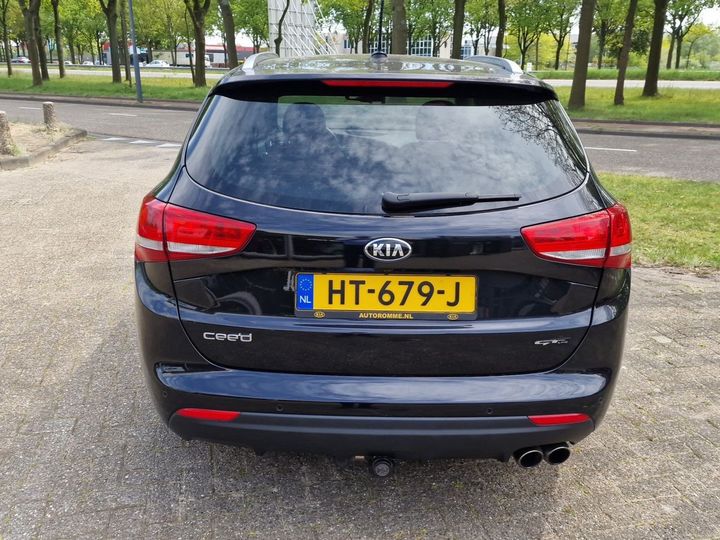 Photo 9 VIN: U5YHN81AAGL155118 - KIA CEE&#39D SPORTSWAGON 