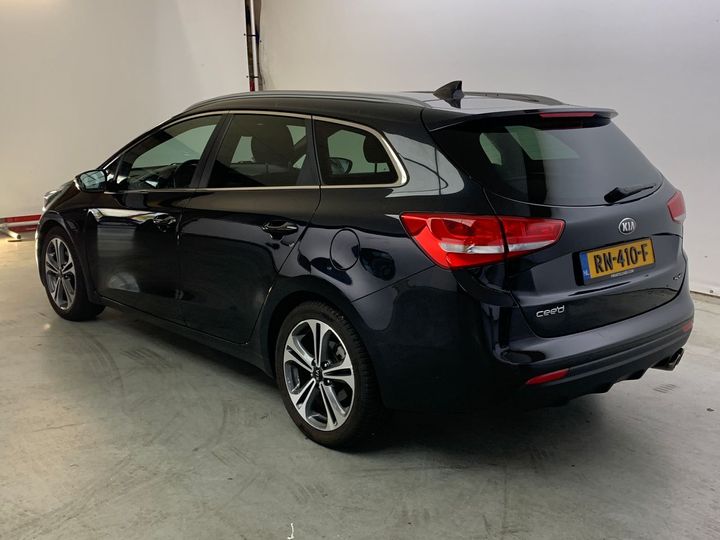 Photo 2 VIN: U5YHN81AAHL224659 - KIA CEE&#39D SPORTSWAGON 