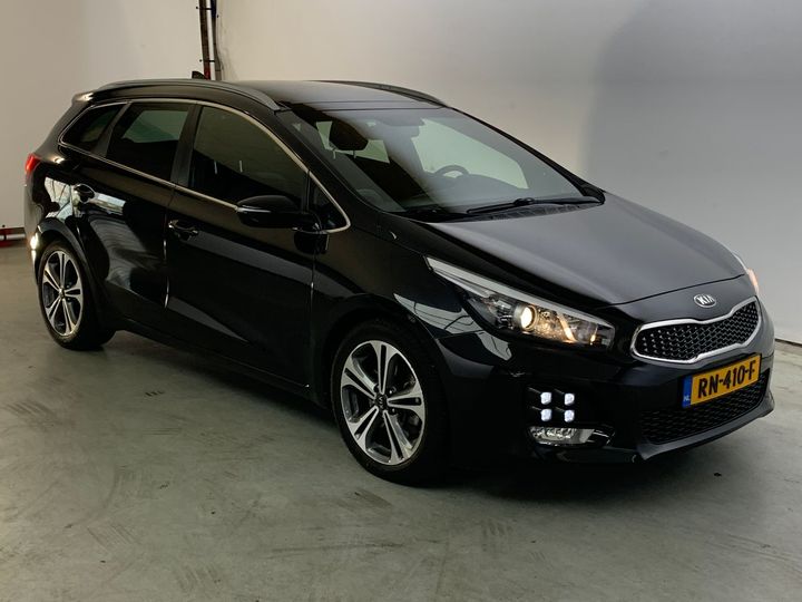 Photo 4 VIN: U5YHN81AAHL224659 - KIA CEE&#39D SPORTSWAGON 