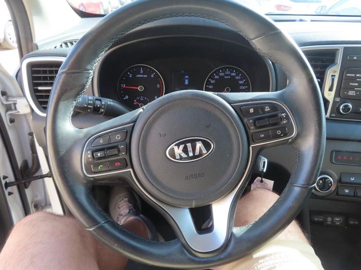 Photo 11 VIN: U5YPG815AJL483346 - KIA SPORTAGE 