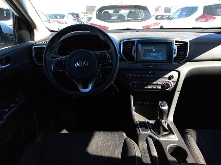 Photo 3 VIN: U5YPG815AJL497759 - KIA SPORTAGE 