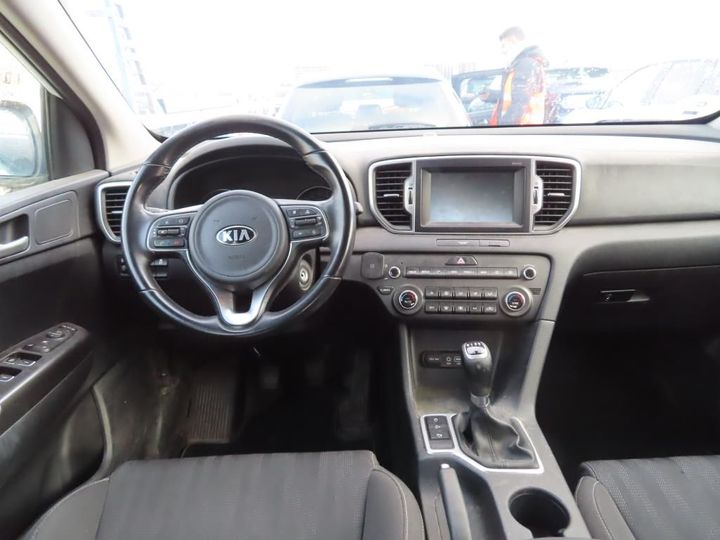 Photo 3 VIN: U5YPG815AJL497992 - KIA SPORTAGE 