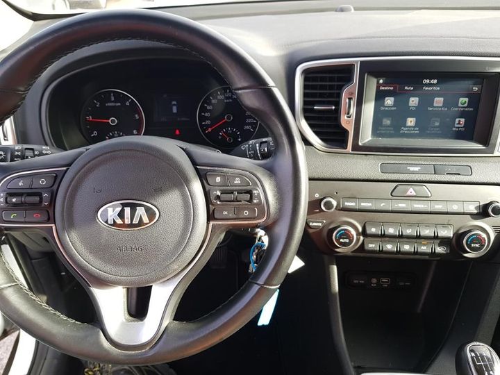 Photo 19 VIN: U5YPG815AJL512416 - KIA SPORTAGE 