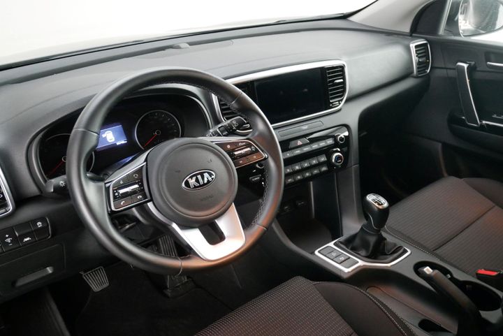 Photo 9 VIN: U5YPH812AML965476 - KIA SPORTAGE 