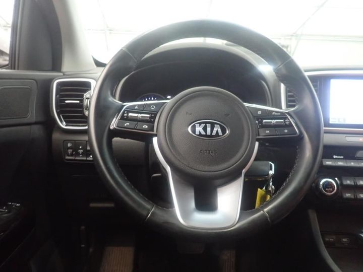 Photo 8 VIN: U5YPH812GML117225 - KIA SPORTAGE 