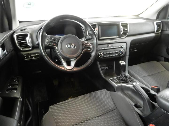 Photo 9 VIN: U5YPH815AHL384080 - KIA SPORTAGE 