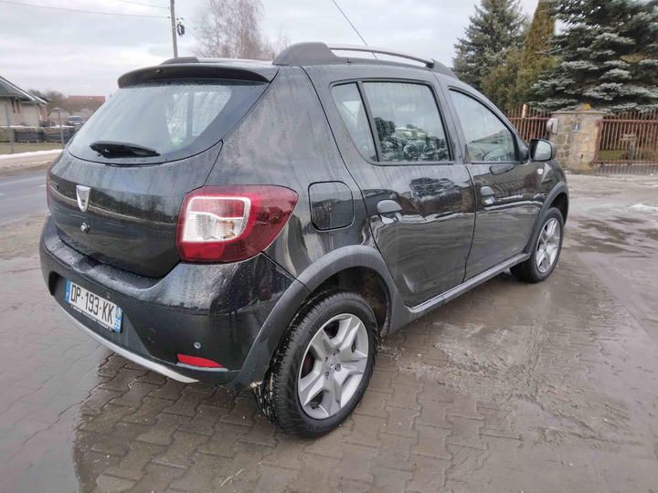 Photo 5 VIN: UU15SDCLC51034999 - DACIA SANDERO SUV 