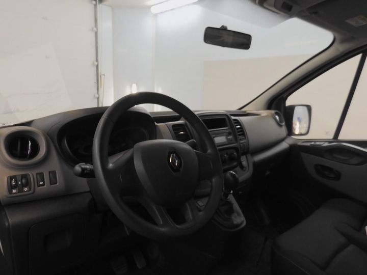 Photo 6 VIN: VF12JL50053059425 - RENAULT TRAFIC PASSENGER 