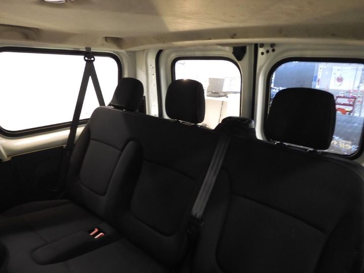 Photo 7 VIN: VF12JL50053059453 - RENAULT TRAFIC PASSENGER 