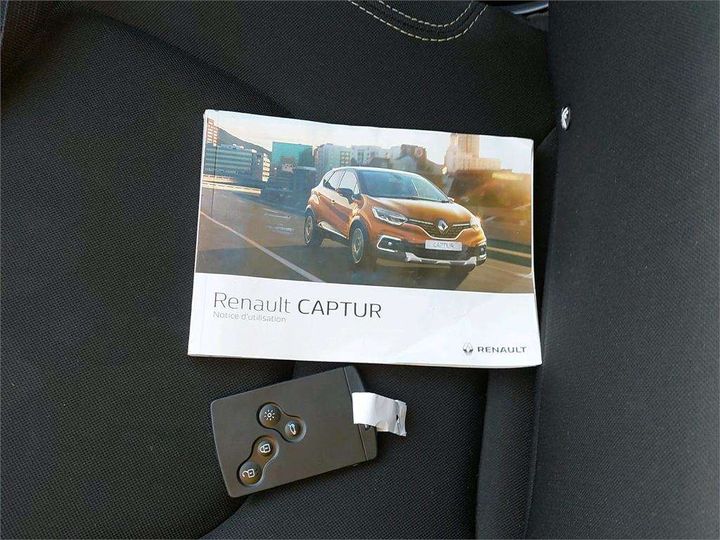 Photo 6 VIN: VF12R011559470011 - RENAULT CAPTUR 