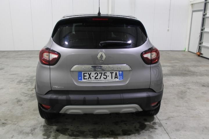 Photo 5 VIN: VF12R011559662346 - RENAULT CAPTUR SUV 