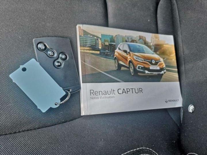 Photo 29 VIN: VF12R011559852828 - RENAULT CAPTUR 