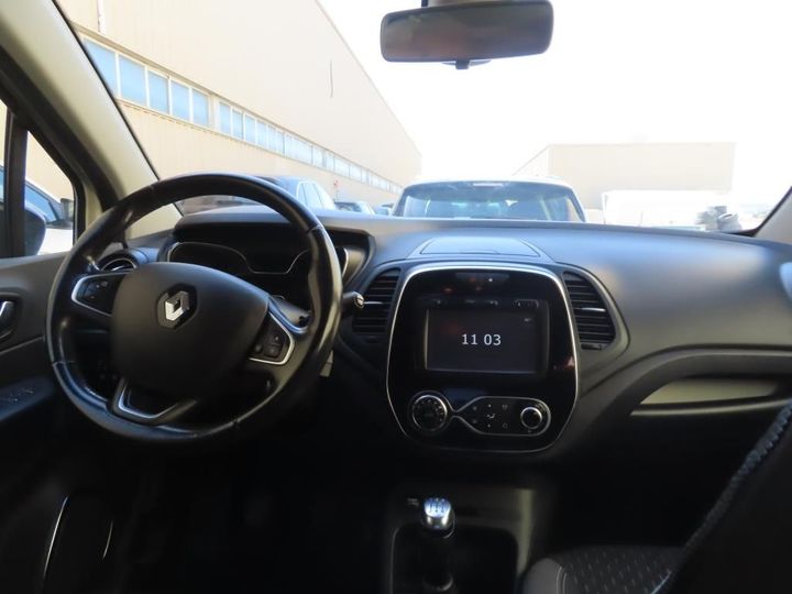 Photo 17 VIN: VF12R011560515620 - RENAULT CAPTUR 