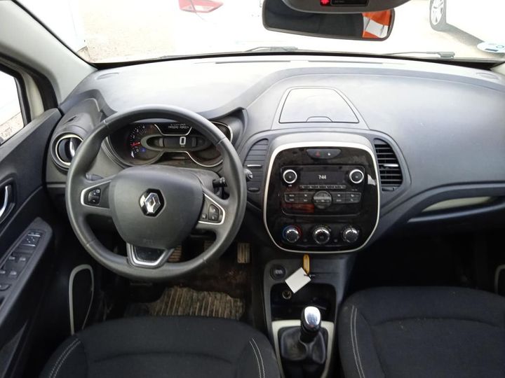 Photo 3 VIN: VF12R011560795720 - RENAULT CAPTUR 