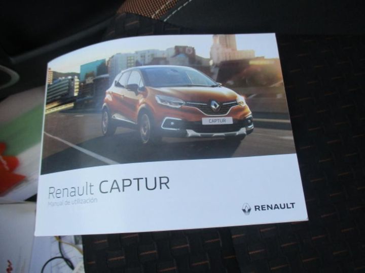 Photo 9 VIN: VF12R031660555992 - RENAULT CAPTUR 