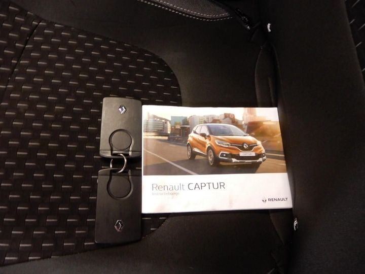 Photo 10 VIN: VF12R051558742923 - RENAULT CAPTUR 