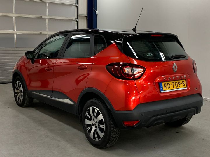 Photo 2 VIN: VF12R051558806148 - RENAULT CAPTUR 