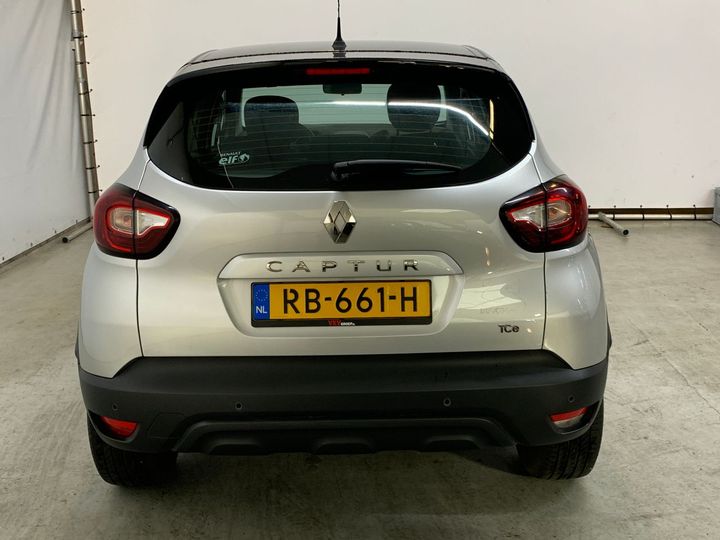 Photo 12 VIN: VF12R051559022774 - RENAULT CAPTUR 