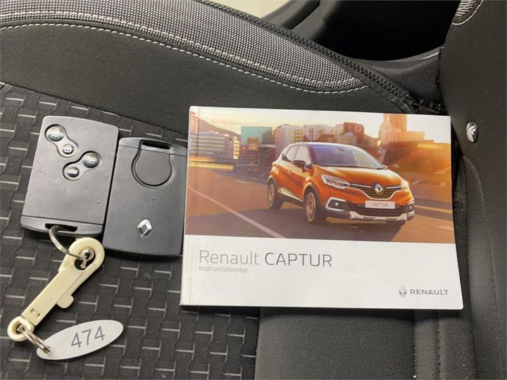 Photo 9 VIN: VF12R051559174258 - RENAULT CAPTUR 