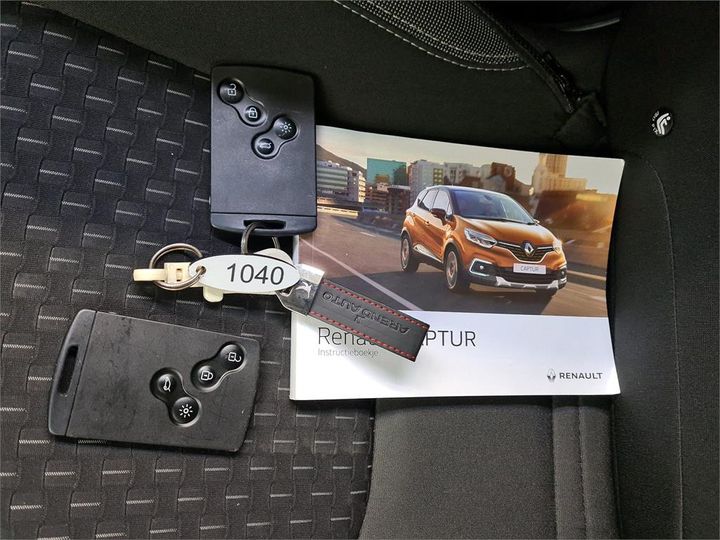 Photo 9 VIN: VF12R051559478755 - RENAULT CAPTUR 