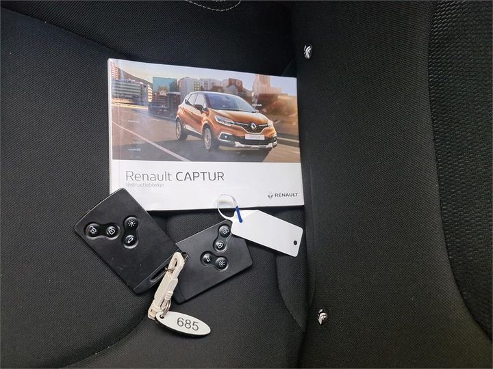 Photo 9 VIN: VF12R051559671104 - RENAULT CAPTUR 