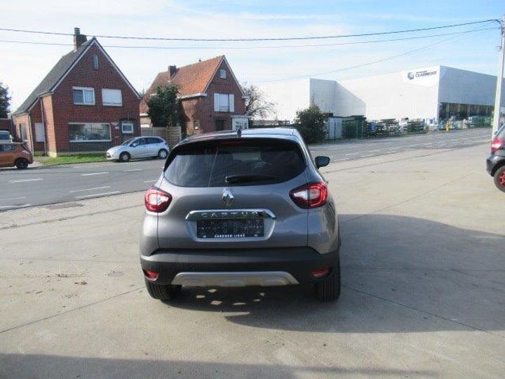 Photo 5 VIN: VF12R051559764358 - RENAULT CAPTUR SUV 