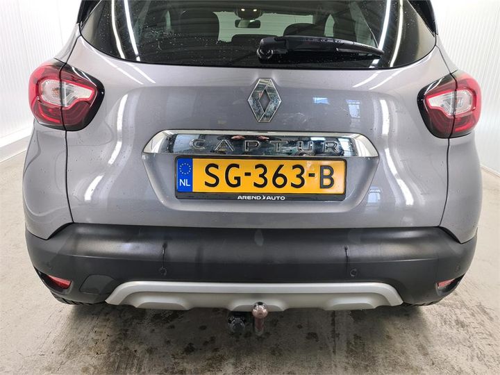 Photo 28 VIN: VF12R051560137609 - RENAULT CAPTUR 