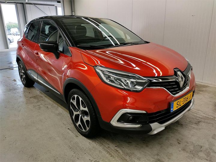 Photo 2 VIN: VF12R051560137689 - RENAULT CAPTUR 