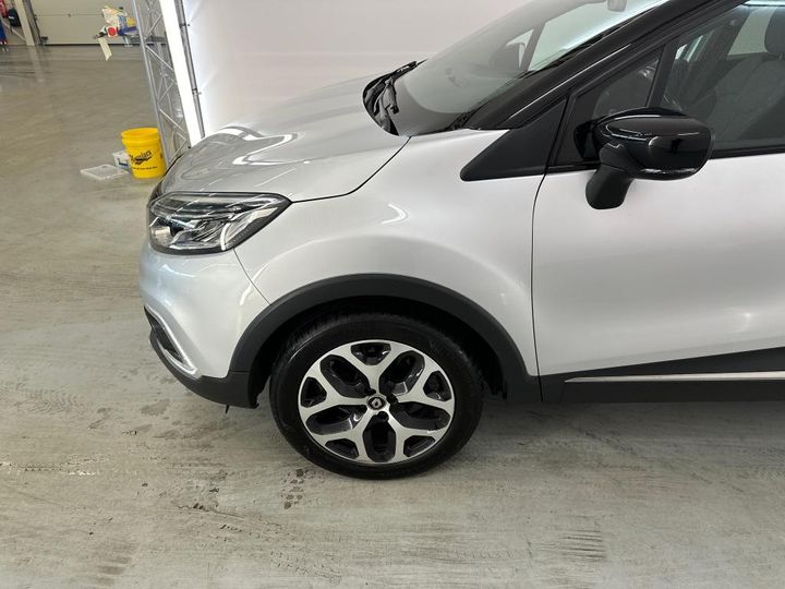 Photo 26 VIN: VF12R051560383897 - RENAULT CAPTUR 