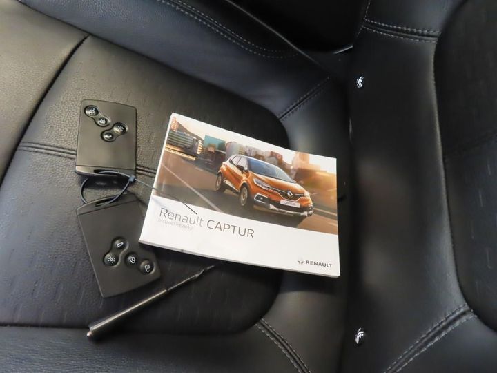 Photo 9 VIN: VF12R061658451602 - RENAULT CAPTUR 